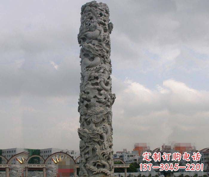 辽阳广场景观仿古盘龙柱石雕