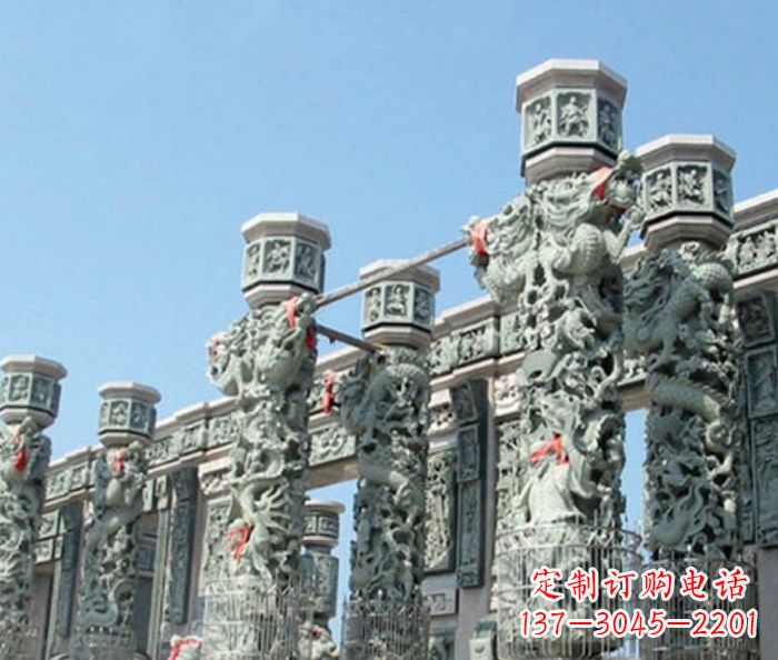 辽阳广场景观青石龙柱石雕
