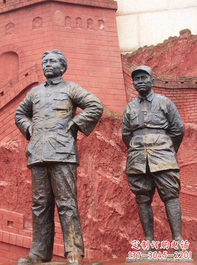 辽阳广场毛主席纪念铜雕