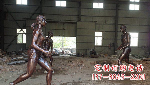 辽阳广场跑步女生人物铜雕