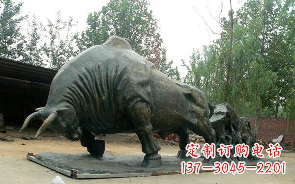 辽阳新中国拓荒牛铜雕,传承中国传统文化