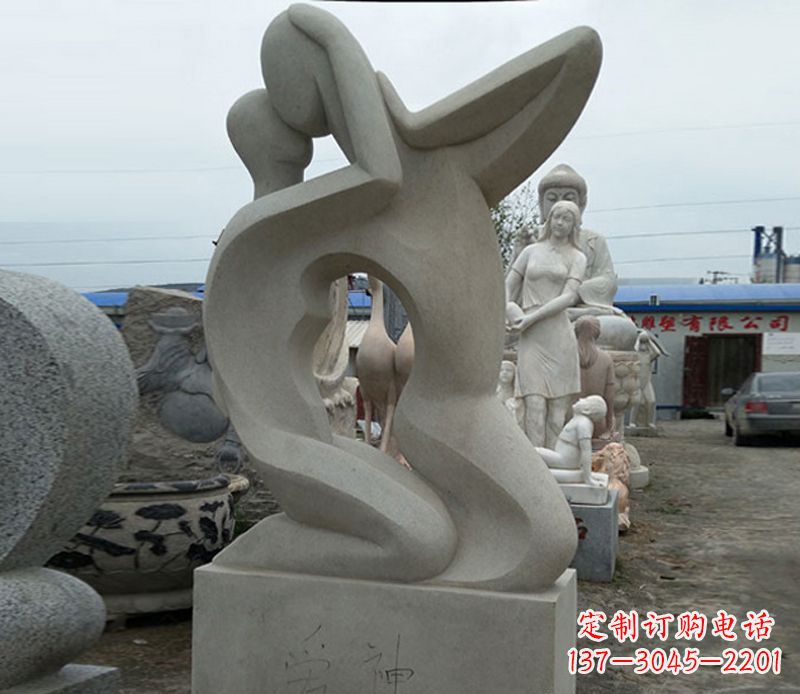 辽阳情侣石雕:给浪漫爱情永恒的礼物