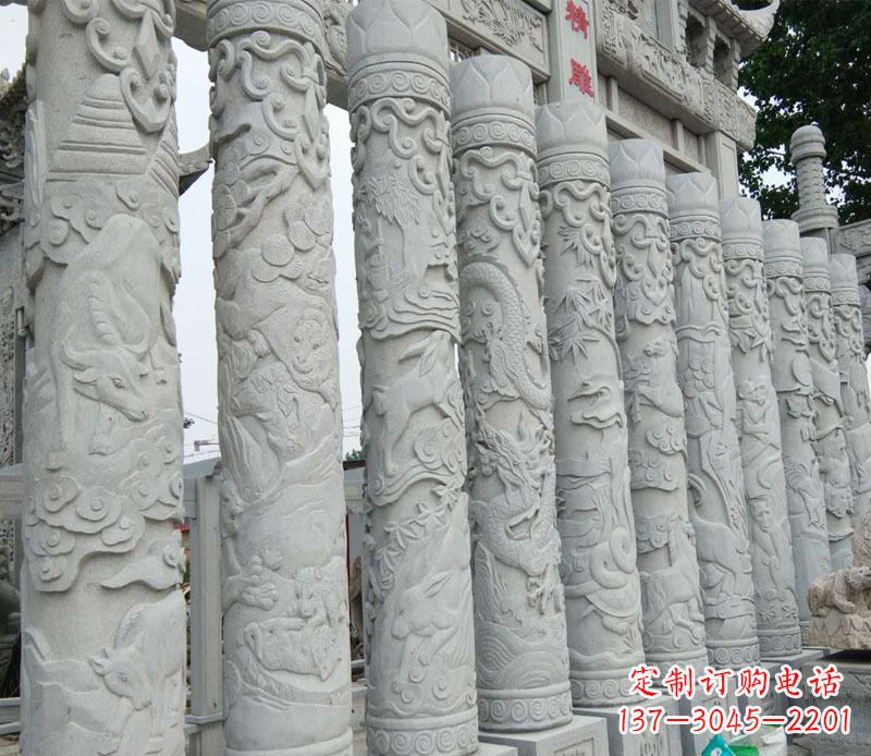 辽阳中领雕塑:专业定制十二生肖石柱景观石雕