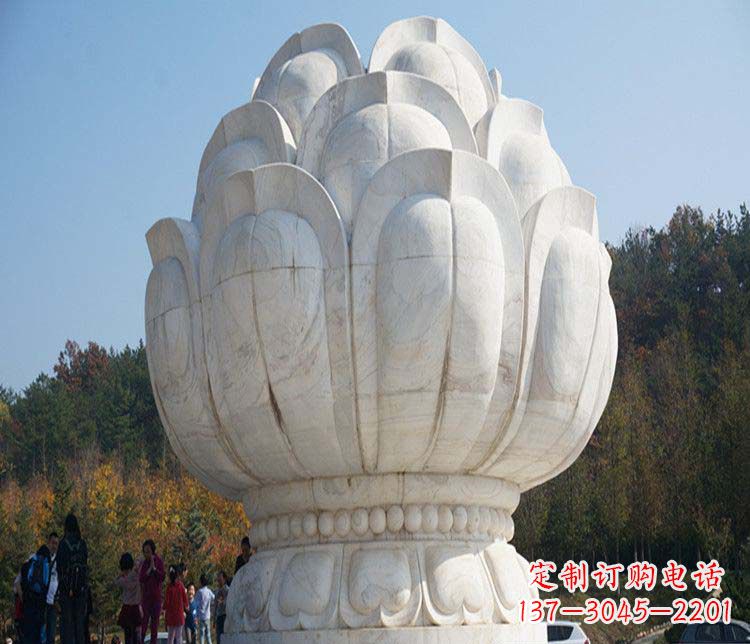 辽阳广场石雕荷花景观雕塑