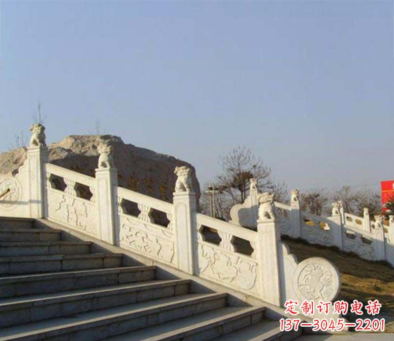 辽阳广场石雕栏杆