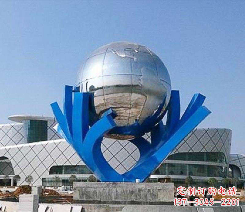 辽阳中领雕塑打造把地球握在手中精致不锈钢抽象雕塑