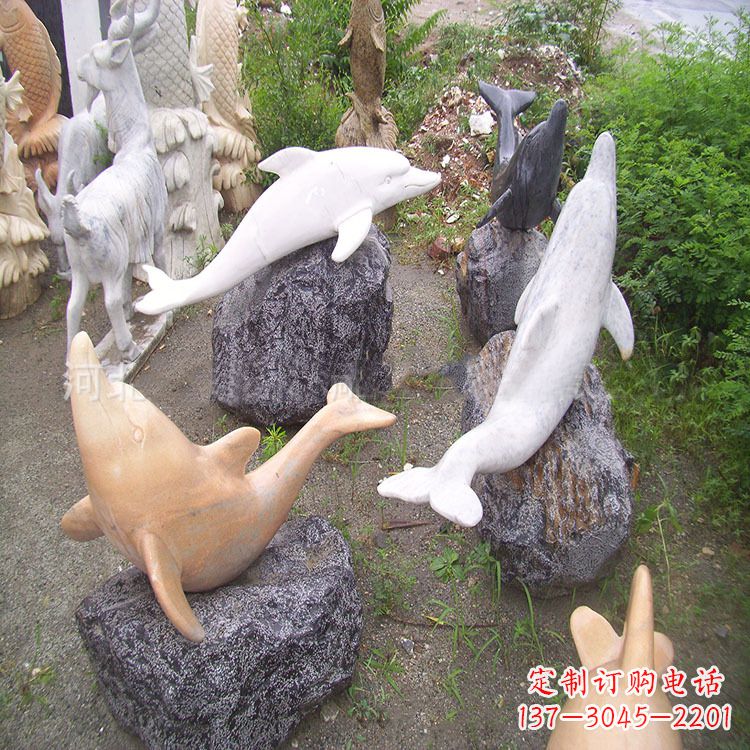 辽阳海豚石雕塑