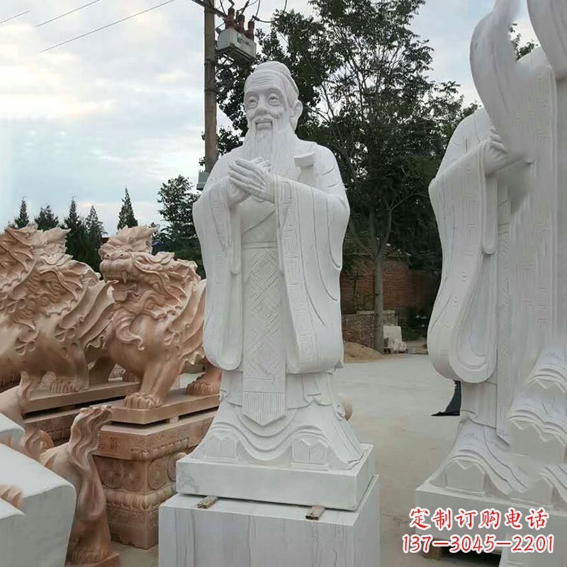 辽阳海外的孔子雕像——展示中国文化的象征