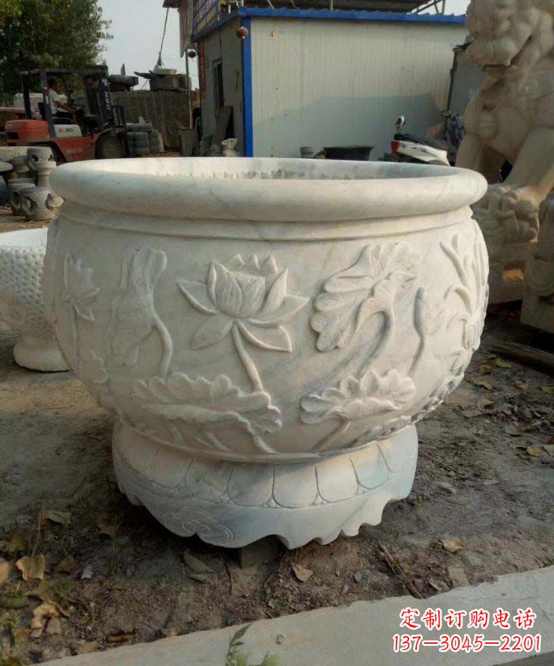 辽阳汉白玉荷花石浮雕水缸,营造令人心旷神怡的宁静之美