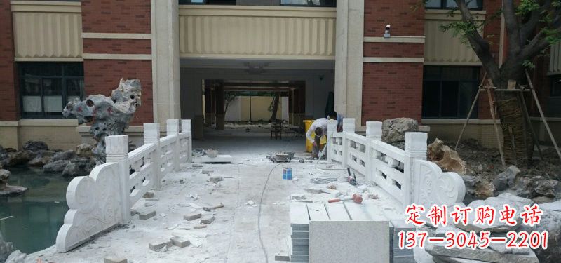 辽阳汉白玉栏板安装雕塑