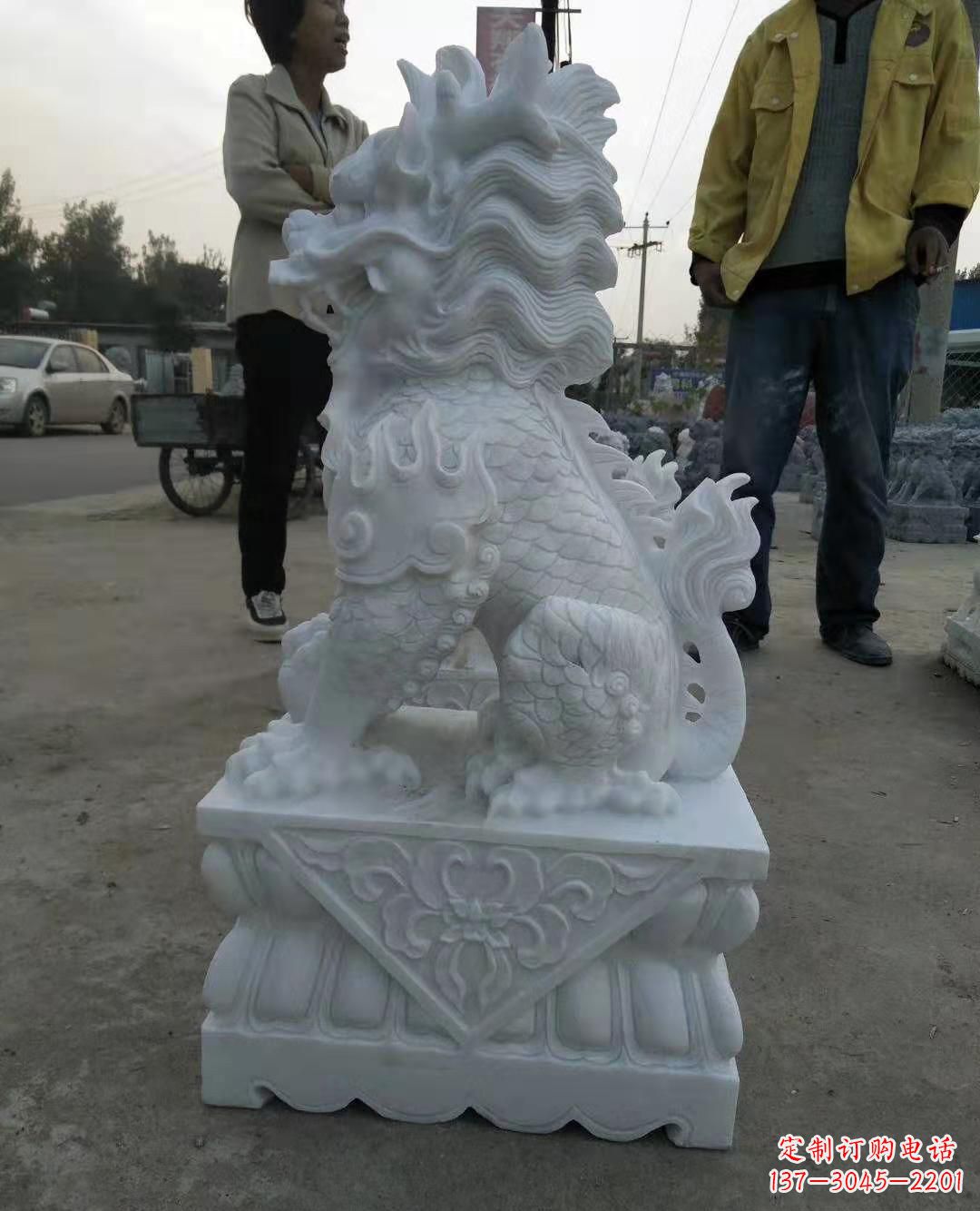 辽阳精致绝伦的汉白玉门口古代神兽镇宅麒麟雕塑