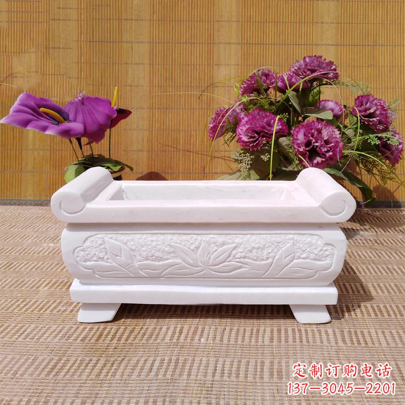 辽阳汉白玉石雕香炉