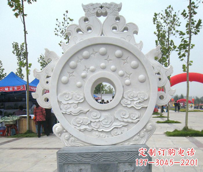 辽阳精雕细琢汉白玉双龙石门墩雕塑
