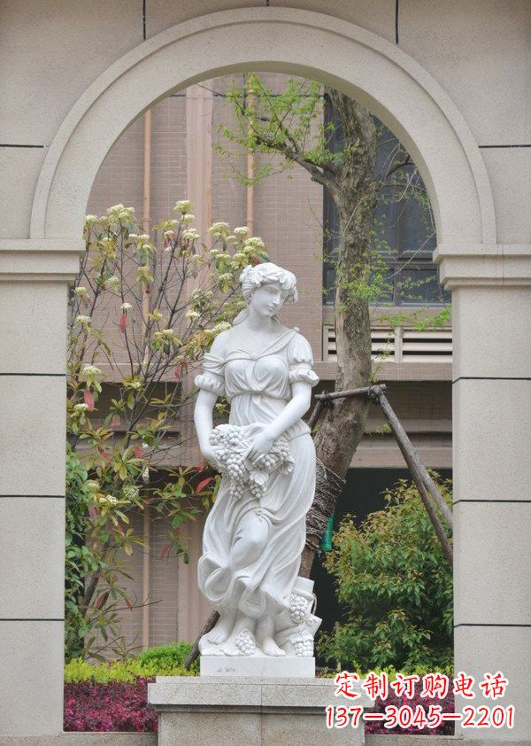 辽阳汉白玉西方美女雕塑