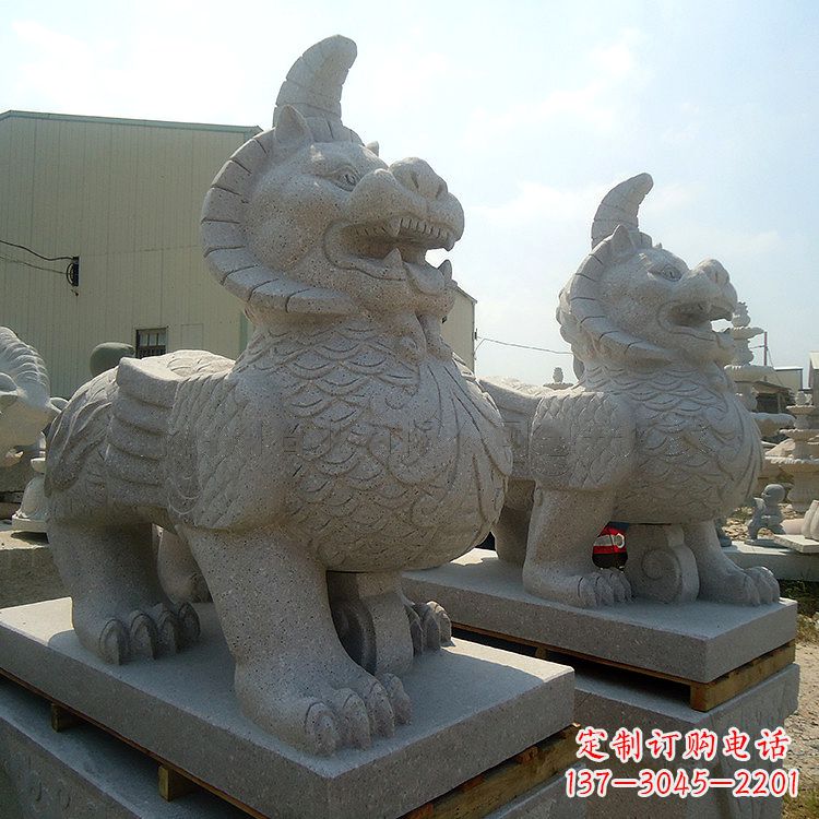 辽阳珍贵上古神兽动物雕塑