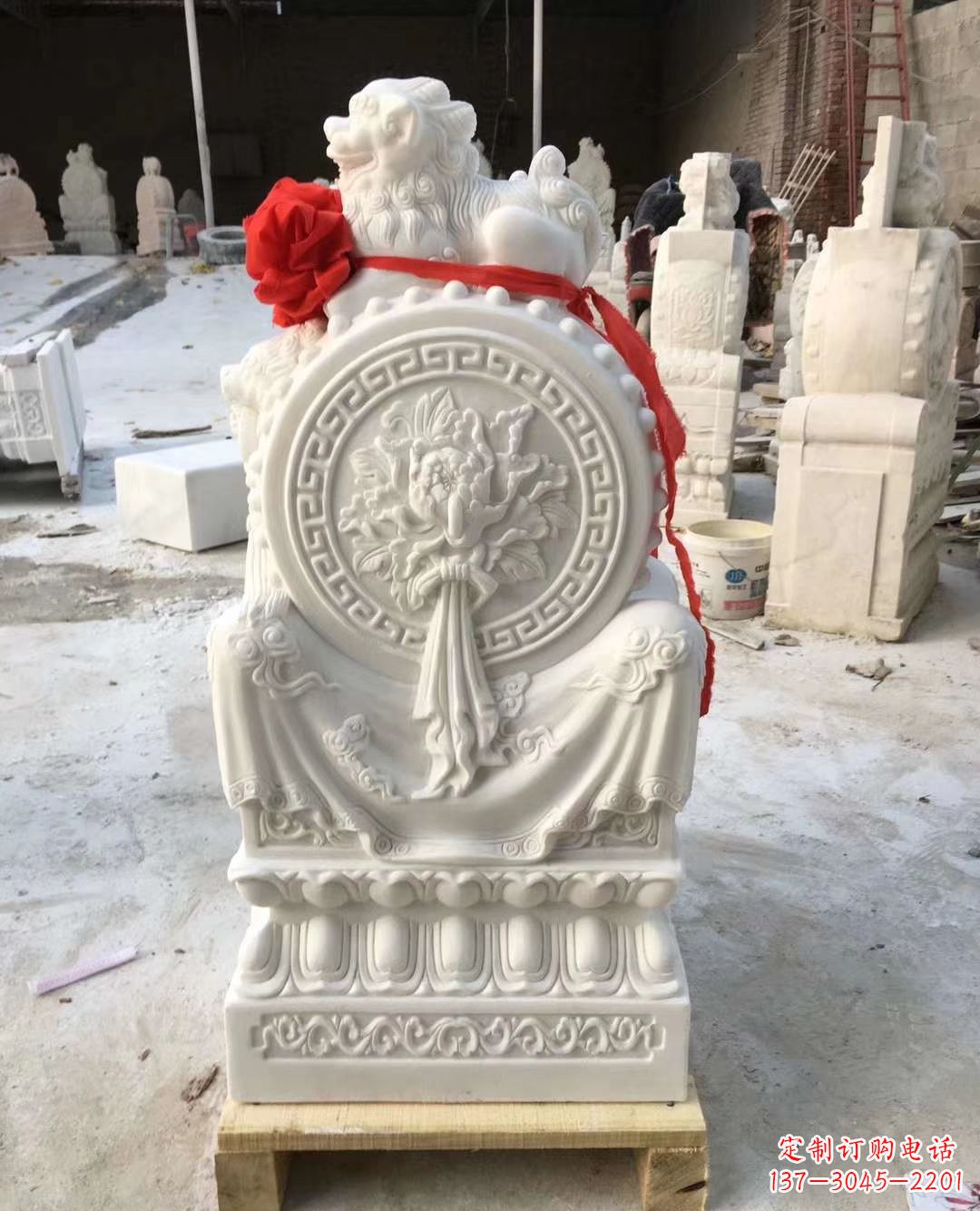 辽阳纯手工汉白玉狮子雕塑