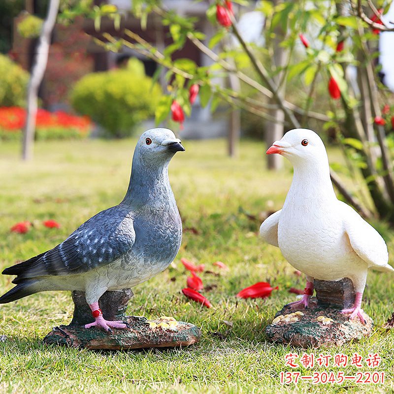 辽阳和平鸽的雕塑