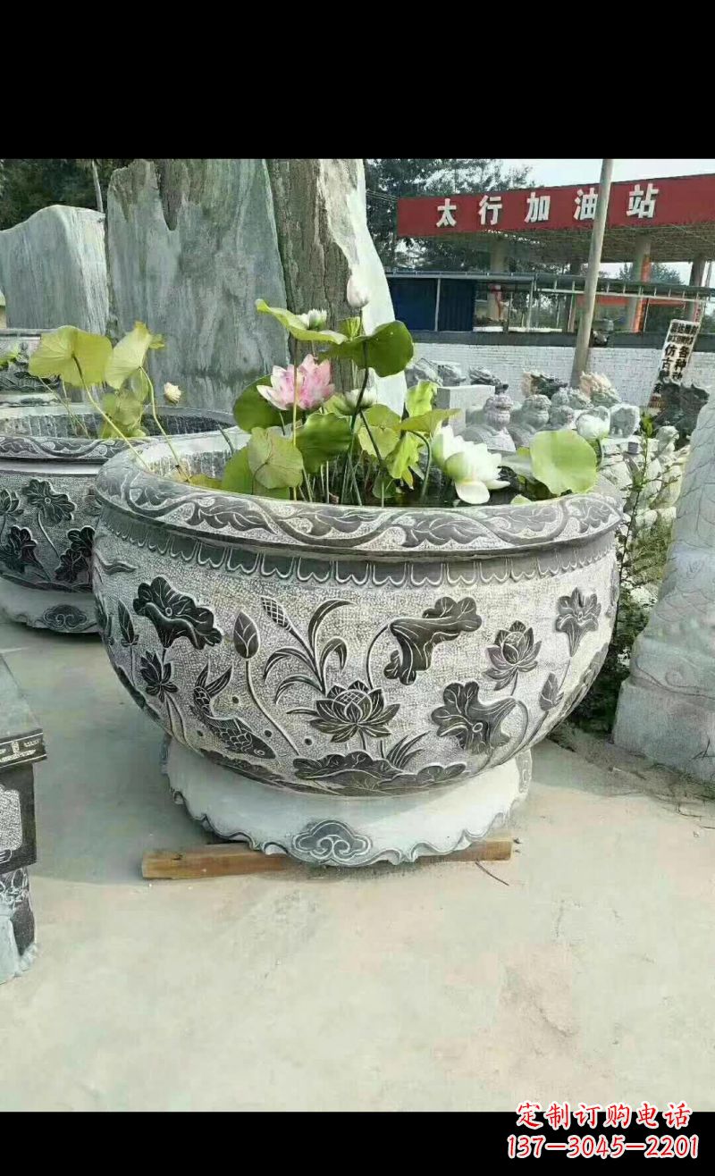 辽阳精美荷花鲤鱼石浮雕水缸