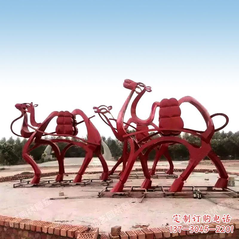 辽阳红色骆驼不锈钢雕塑