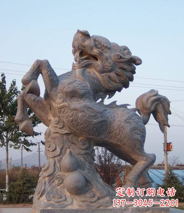 辽阳精美独特的麒麟神兽石雕
