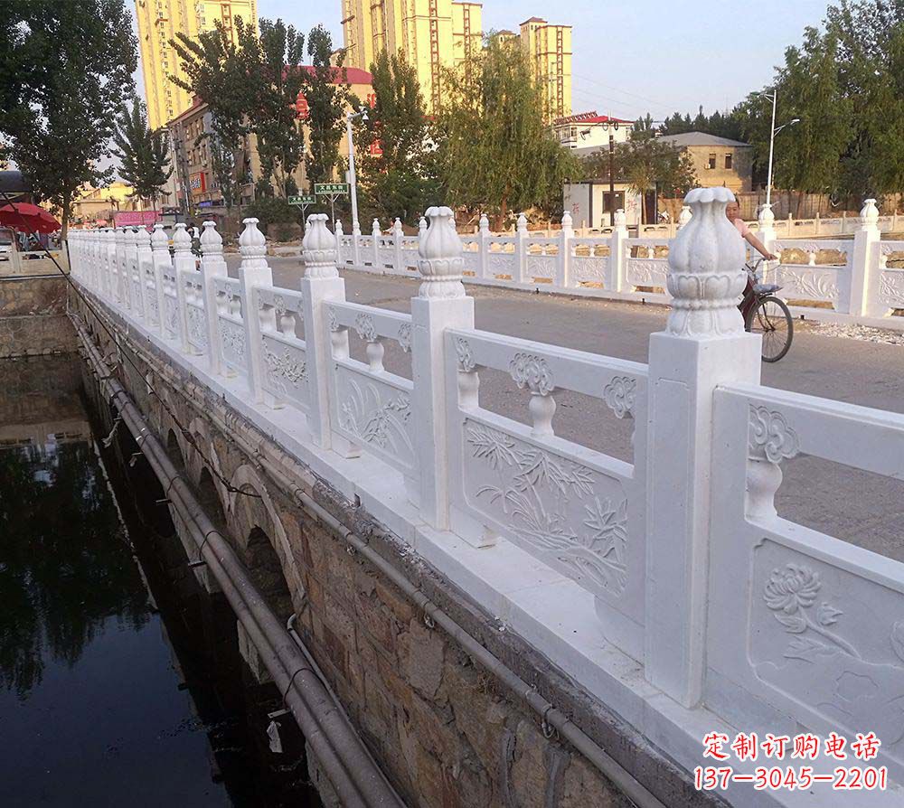 辽阳精美大气的城市栏板石雕