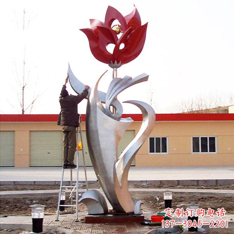 辽阳高端定制玫瑰花不锈钢大型雕塑