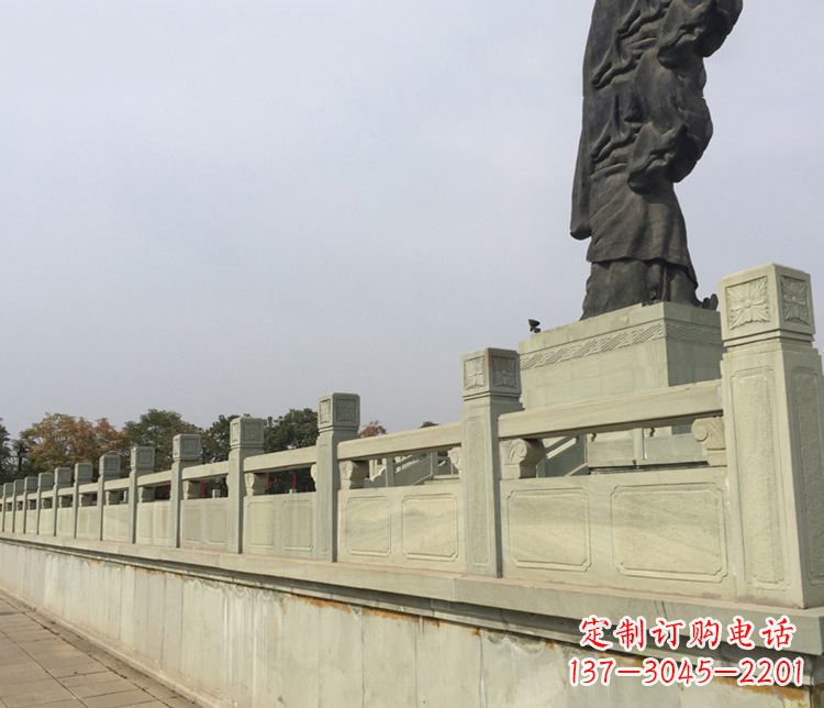 辽阳精美的护城河大理石栏板雕塑