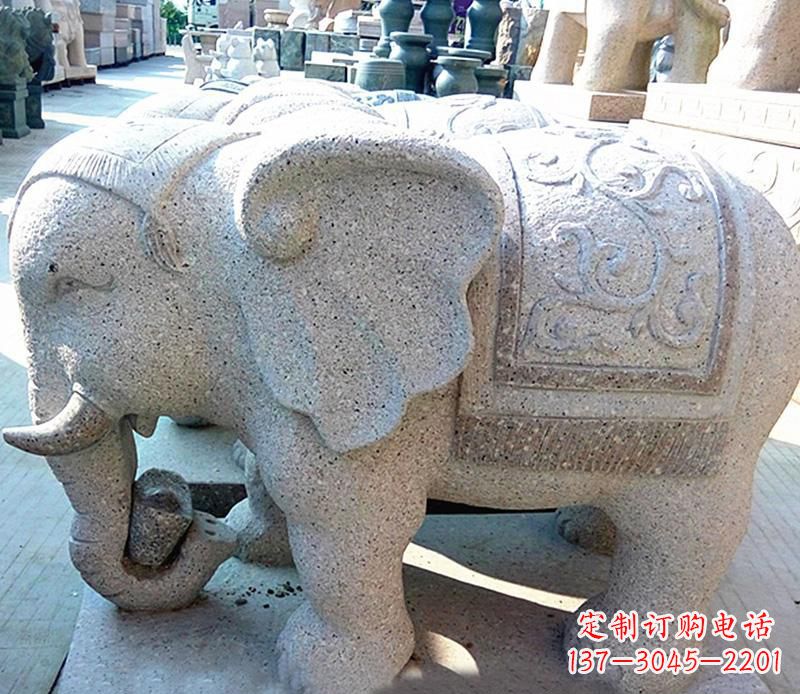 辽阳花岗岩元宝大象石雕,雕刻古典且充满质感