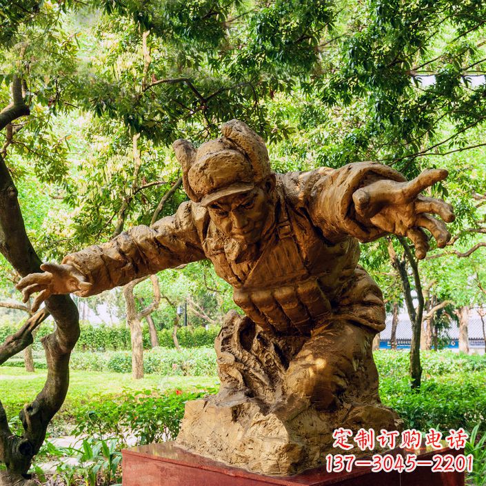 辽阳中领雕塑:黄继光铜雕著名抗战英雄雕像