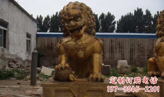 辽阳黄铜狮子雕塑,让您的空间更加华贵