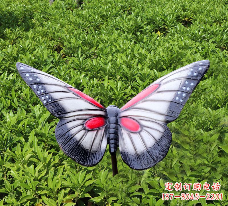 辽阳灰黑色仿真蝴蝶摆件园林玻璃钢彩绘动物雕塑