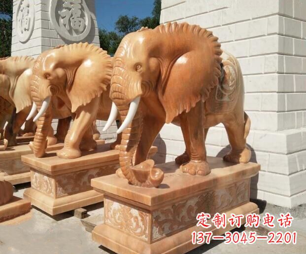辽阳象征吉祥及如意的大象雕塑
