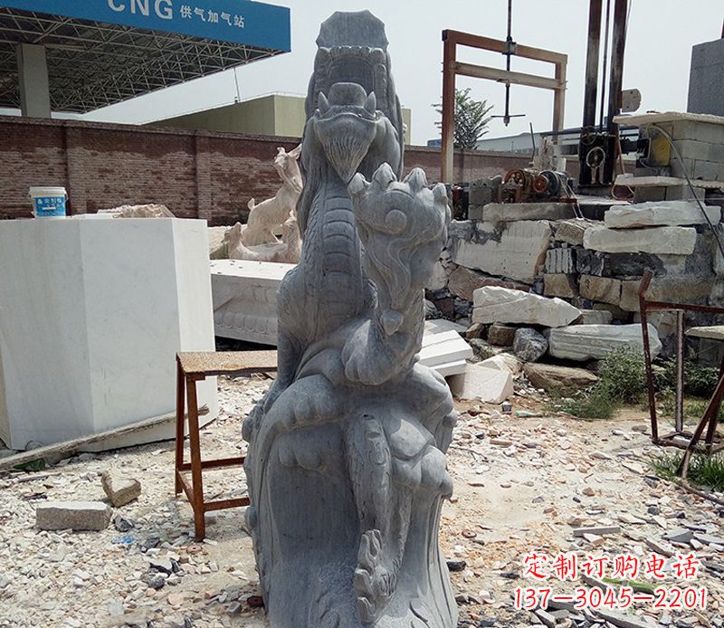 辽阳蛟龙出海雕塑