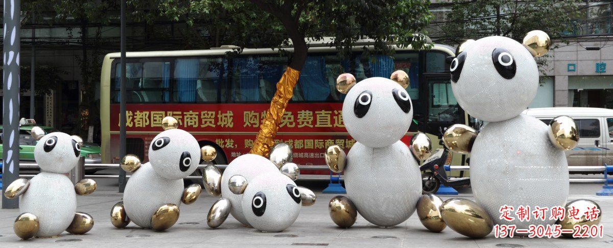 辽阳中领雕塑:优雅的不锈钢抽象熊猫雕塑