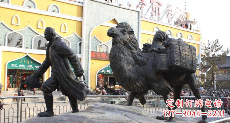 辽阳街边赶路的新疆人和骆驼小品铜雕
