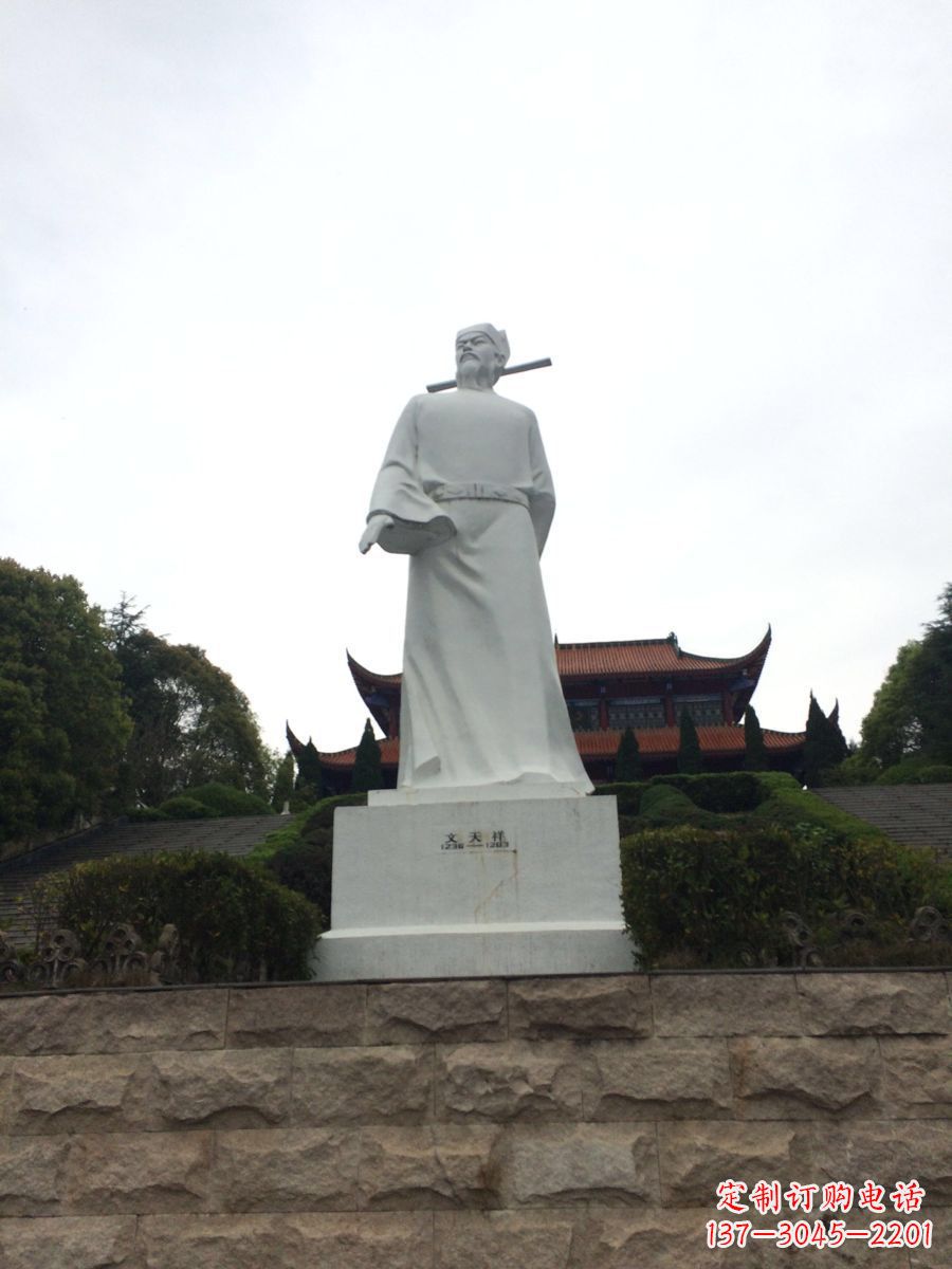辽阳中领雕塑纪念抗元英雄,传承民族精神