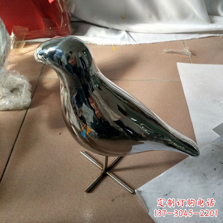 辽阳精致现代镜面不锈钢鸽子雕塑