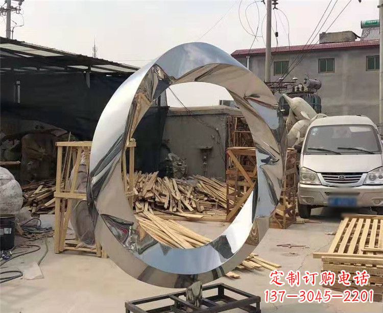 辽阳镜面不锈钢几何圆环雕塑