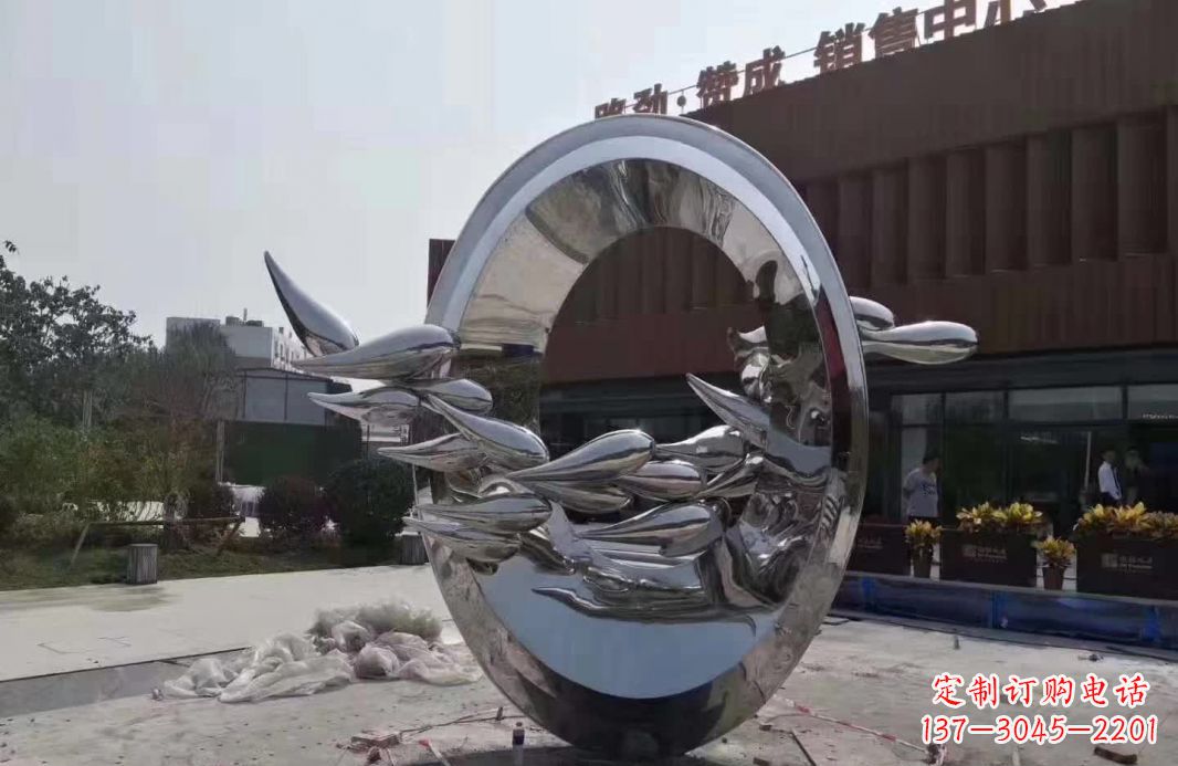 辽阳艺术级镜面不锈钢龙雕塑