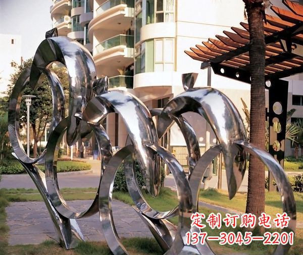 辽阳镜面不锈钢骑自行车人物雕塑