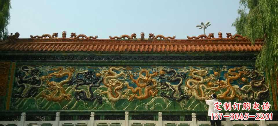 辽阳九龙壁景观石雕