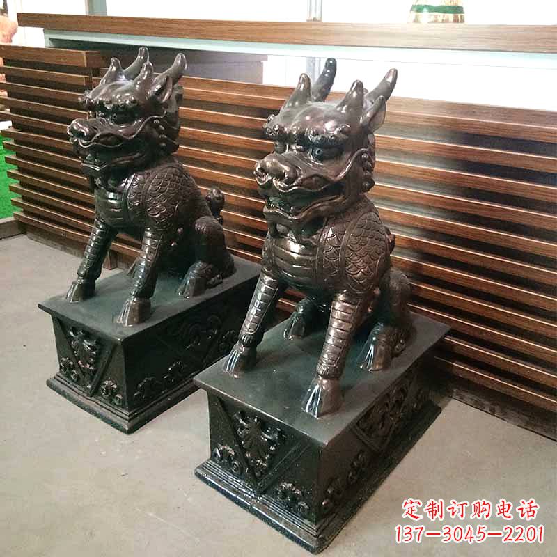 辽阳饰你家门口的瑞祥麒麟雕塑
