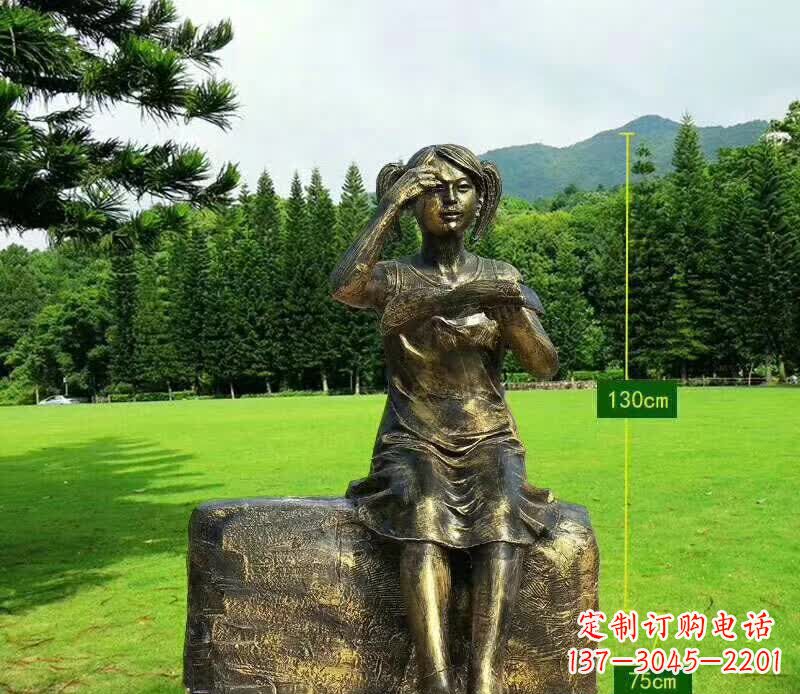 辽阳精美的女孩铜雕塑,展现活力与青春