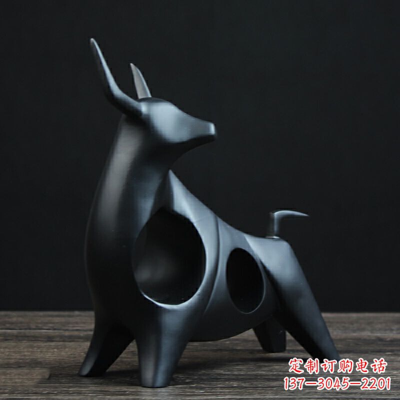 辽阳可爱抽象牛玻璃钢雕塑十二生肖动物摆件