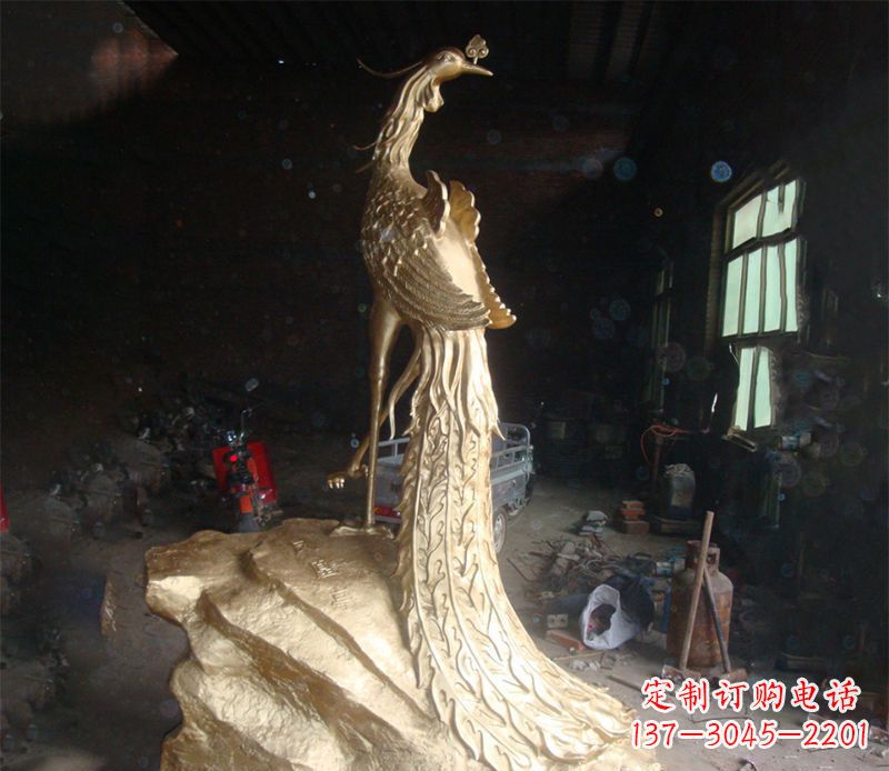 辽阳精美制作的孔雀雕塑