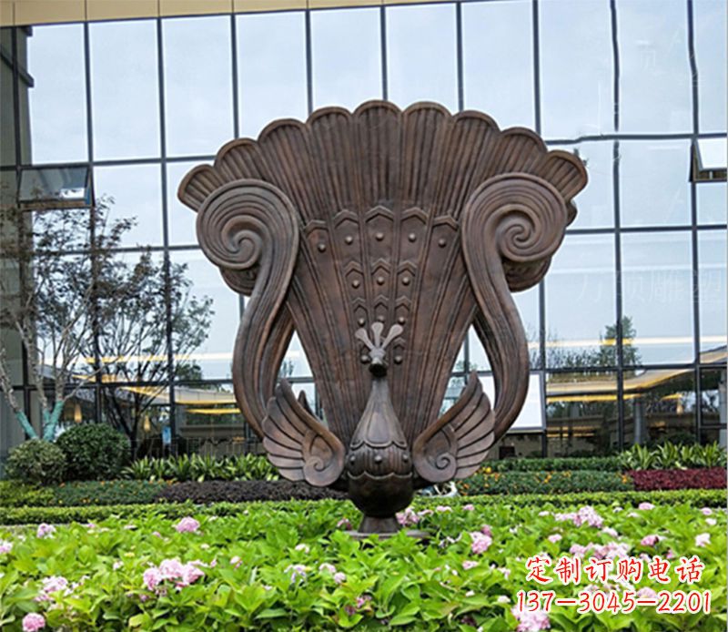 辽阳孔雀动物雕塑