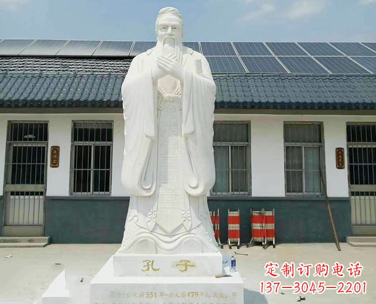 辽阳孔子伸舌头的雕像