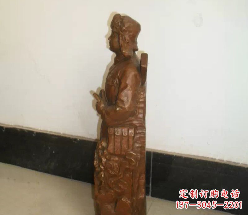 辽阳雷锋校园名人铜雕