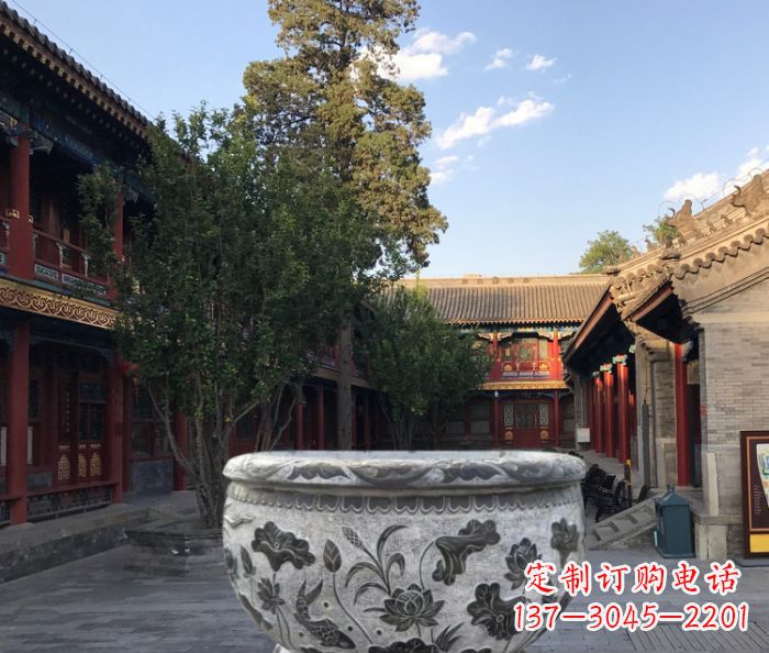 辽阳连年有鱼石浮雕圆形荷花水缸