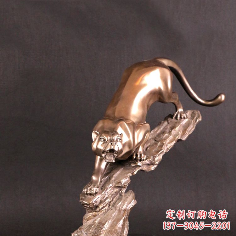 辽阳猎豹玻璃钢雕塑